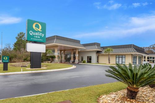 Perry Hotel | Quality Inn Perry - National Fairgrounds Area