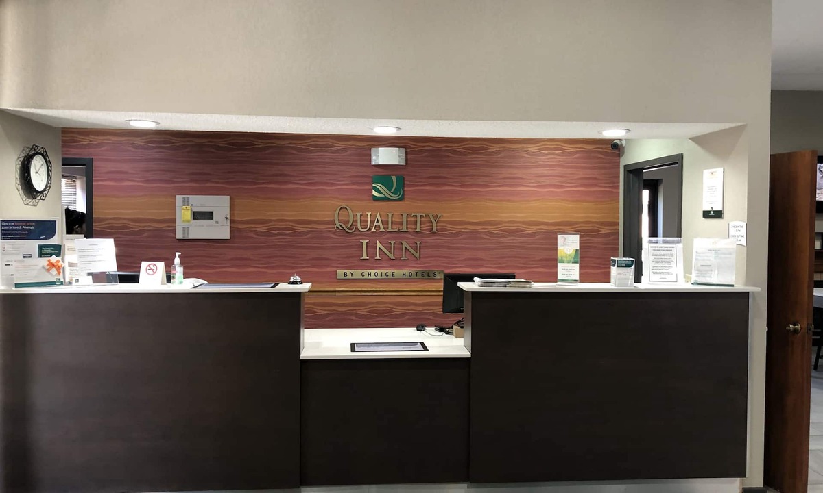 Rochester Hotel | Quality Inn Rochester South