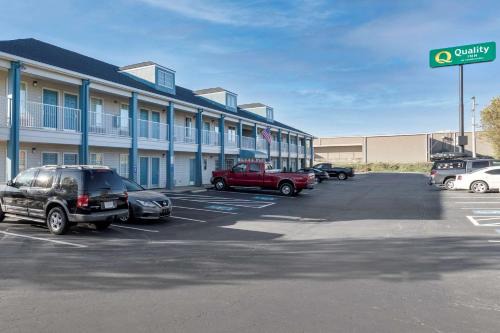 Seneca Hotel | Quality Inn Seneca US-123