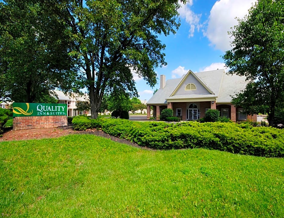 Dublin Hotel | Quality Inn & Suites Dublin