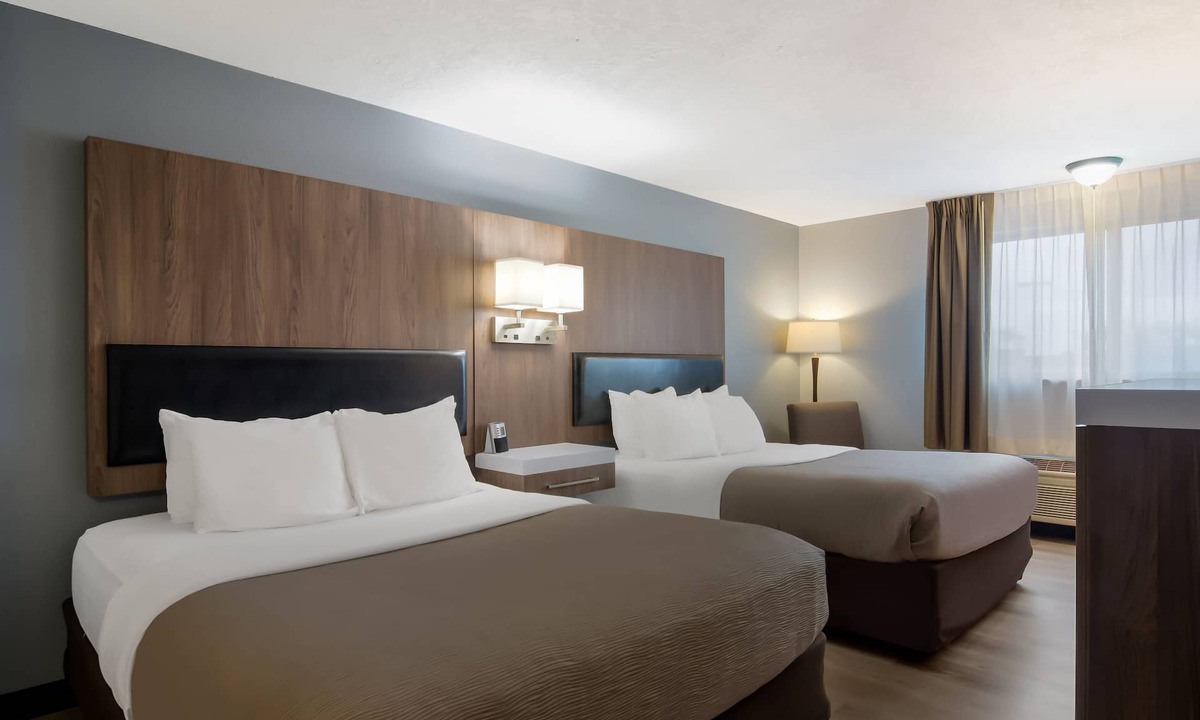 Silverdale Hotel | Quality Inn & Suites Silverdale Bangor - Keyport