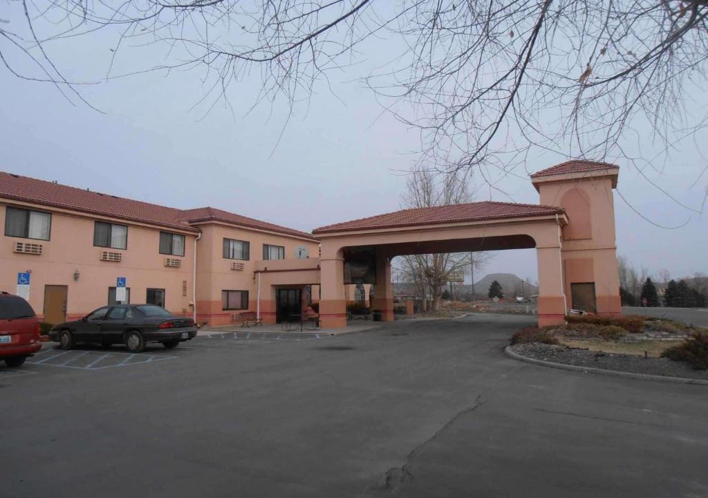 Thermopolis Hotel | Quality Inn Thermopolis near Hot Springs