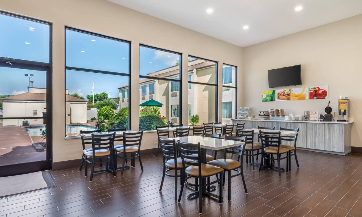 Canton Hotel | Quality Inn West of Asheville