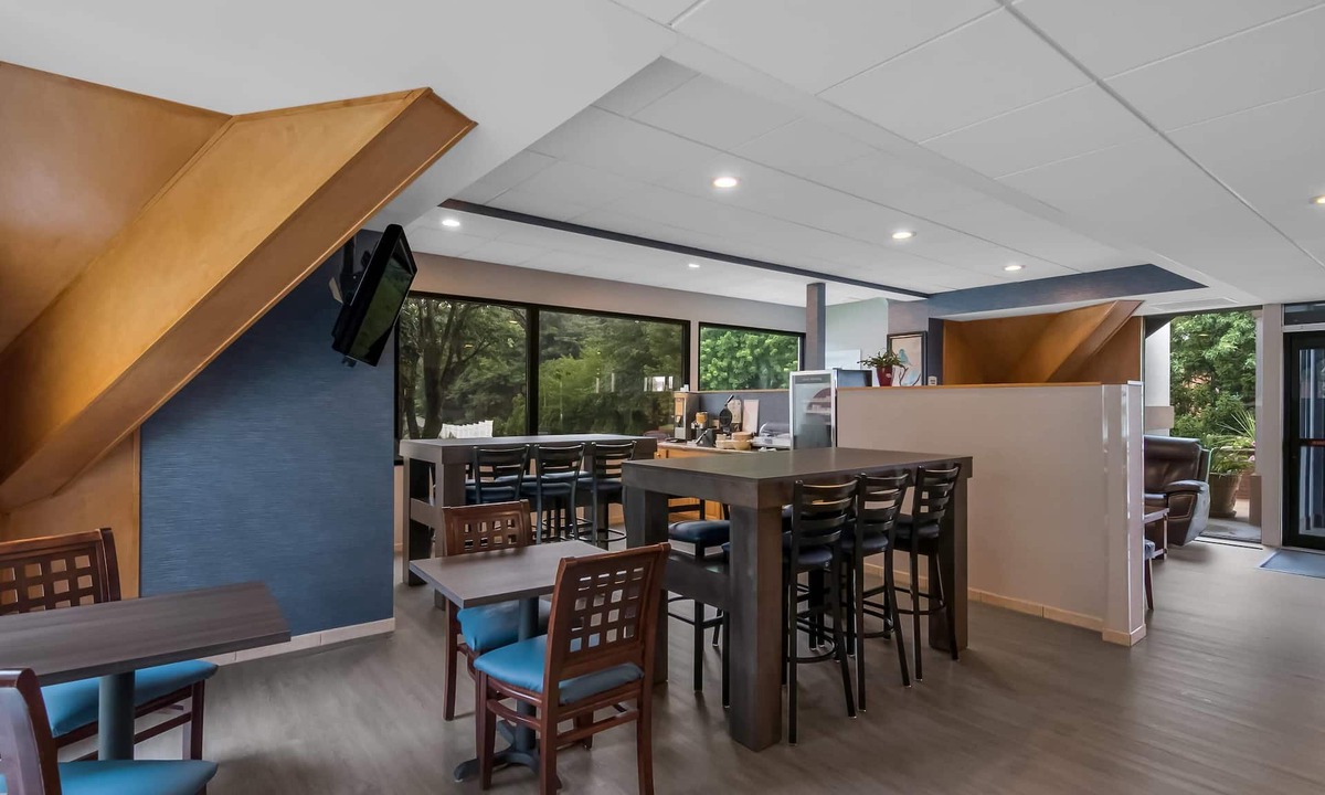 Westfield Hotel | Quality Inn Westfield - Springfield