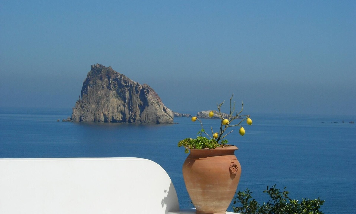 Panarea Hotel | Quartara Boutique Hotel
