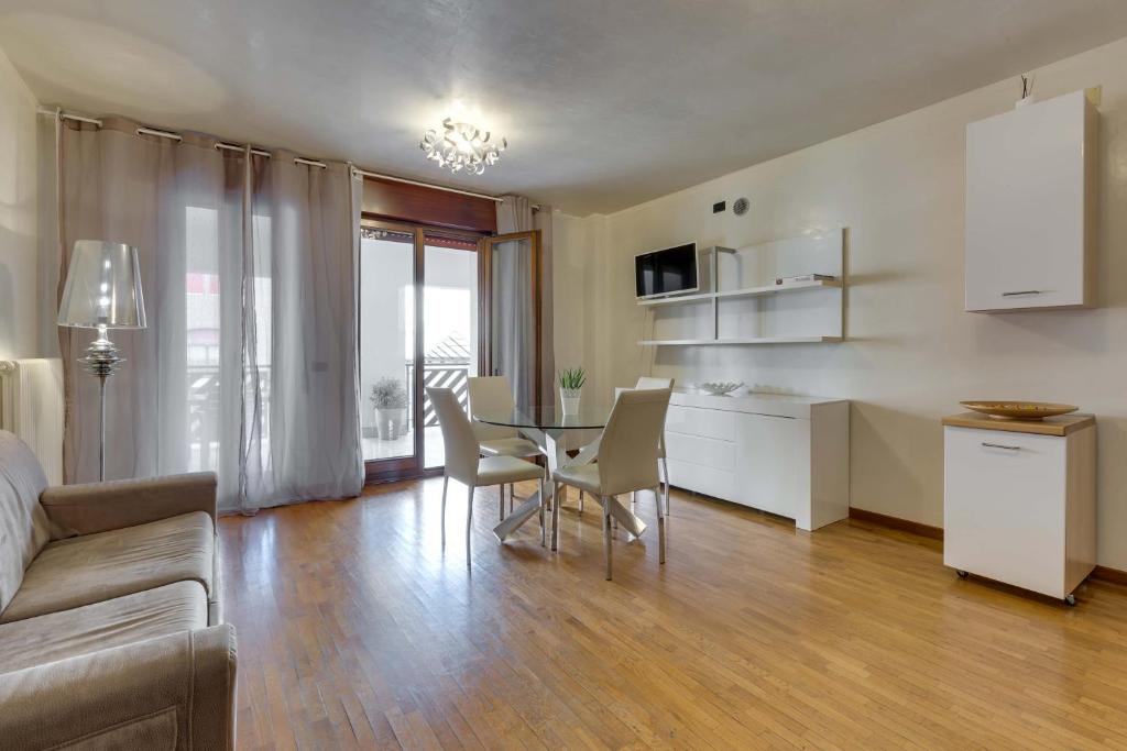 Padova Apartment | Quartiere Padova 2000