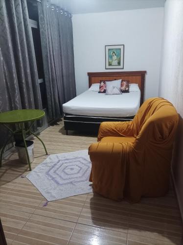 Portao House | Quarto casal BWC compartilhado