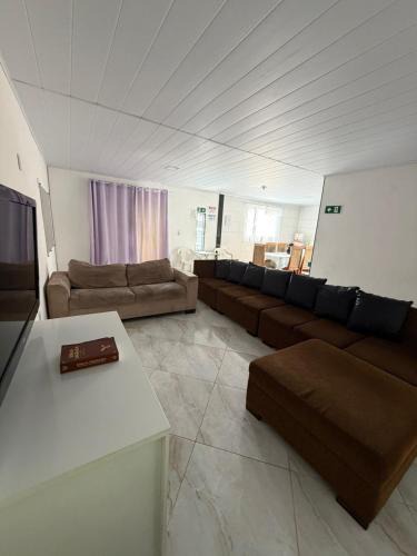 Colina de Laranjeiras House | Quarto privado simples para o público masculino em acomodação compartilhada