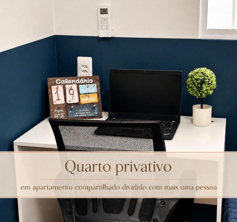 Santo Amaro House | Quarto privativo com ar condicionado, tv e mesa de estudo - no centro do Recife - 120 metros da UNICAP - areas comuns compartilhadas