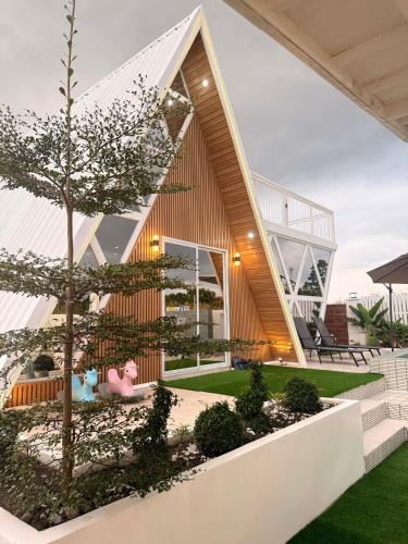 Concepcion Villa | Quatra Belle Villa