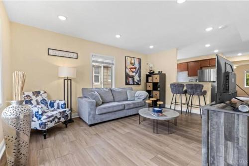 Mount Auburn Apartment | Queen City Hub #3