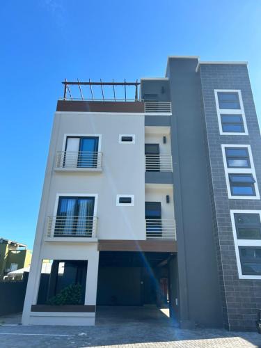 Port of Spain Apartment | Queens Court Apt 1B