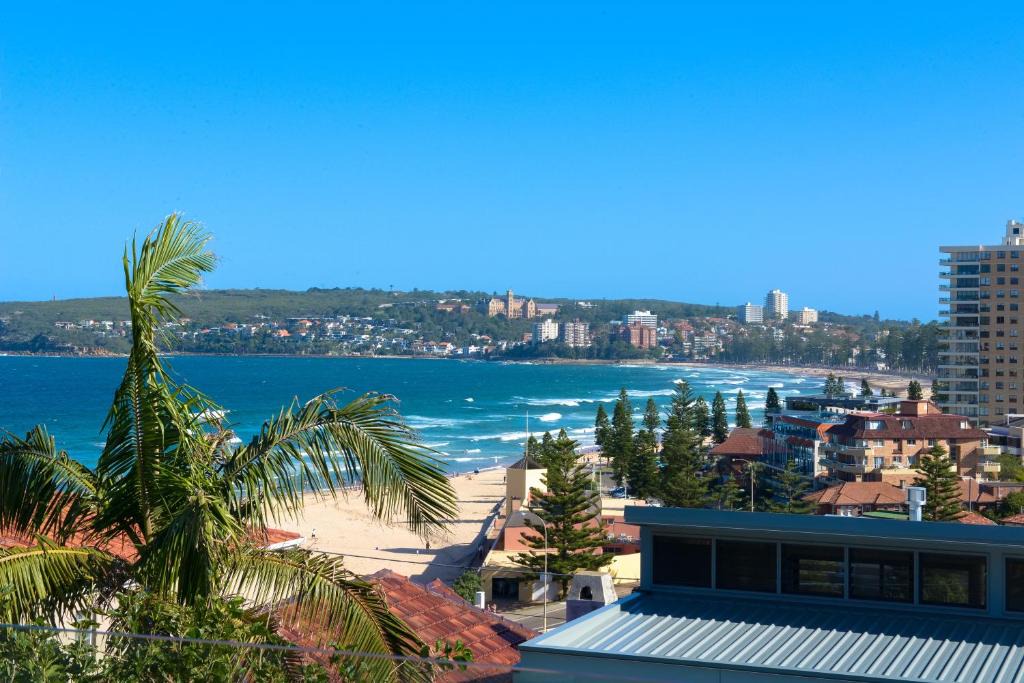 Queenscliff House | Queenscliff beach apartment