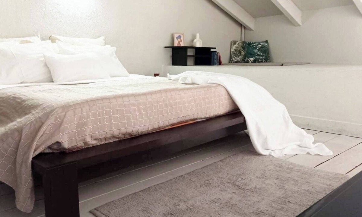 Cavaglia Apartment | Quick Home Loft - One Bedroom Apartment, Sleeps 4