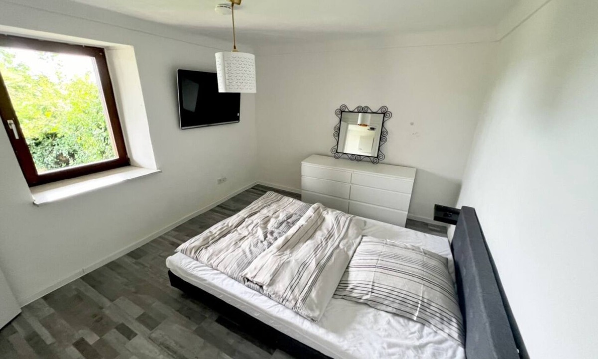 Spiesen-Elversberg Apartment | Quiet apartment with garden view