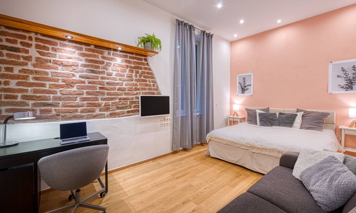 Matzleinsdorf Apartment | Quiet Apt. Top Central Location