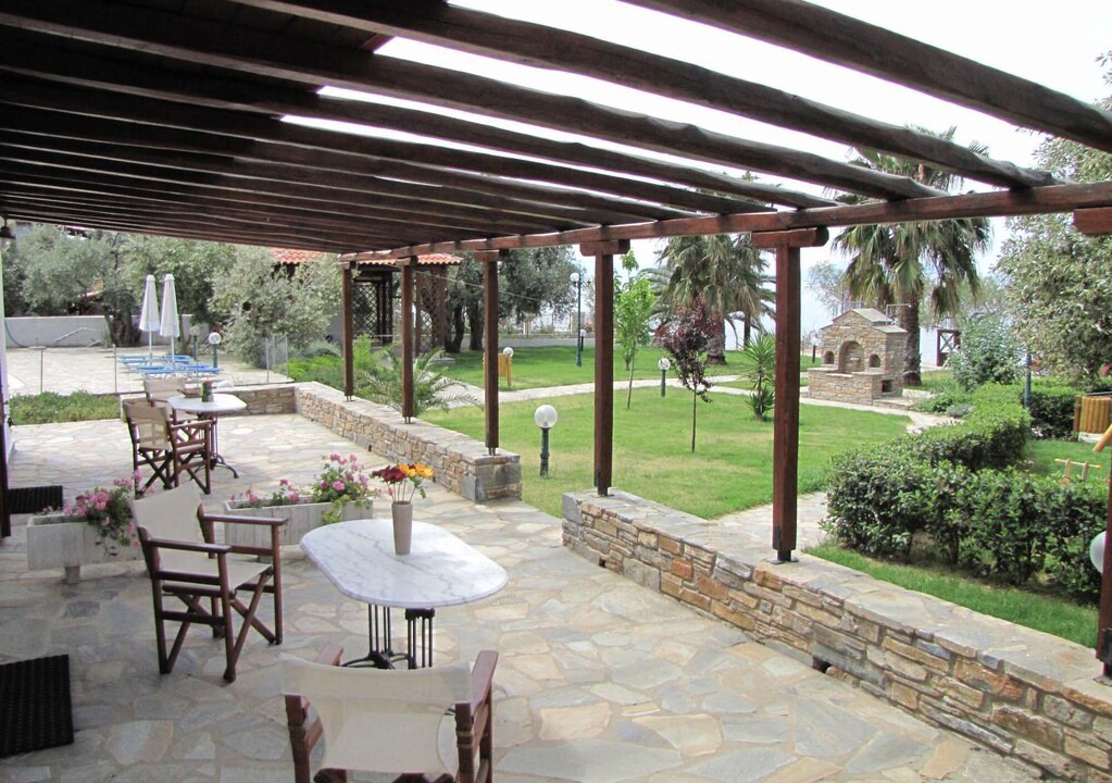 Lefokastron Apartment | Quiet Beachside Spacious Bungalows + Amazing Seaview + Pool