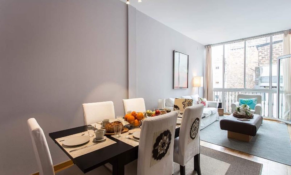 Dreta de l'Eixample Apartment | Quiet & bright flat in Eixample near P. de Gracia av, Quadrat d'Or-Golden Sq.