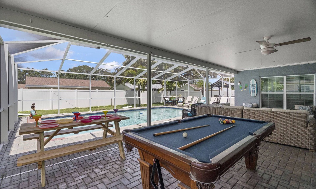 Pinellas Park House | Quiet, Centrally Located Home w/Heated Pool, Gas Grill & Private Backyard - Poolside Paradise