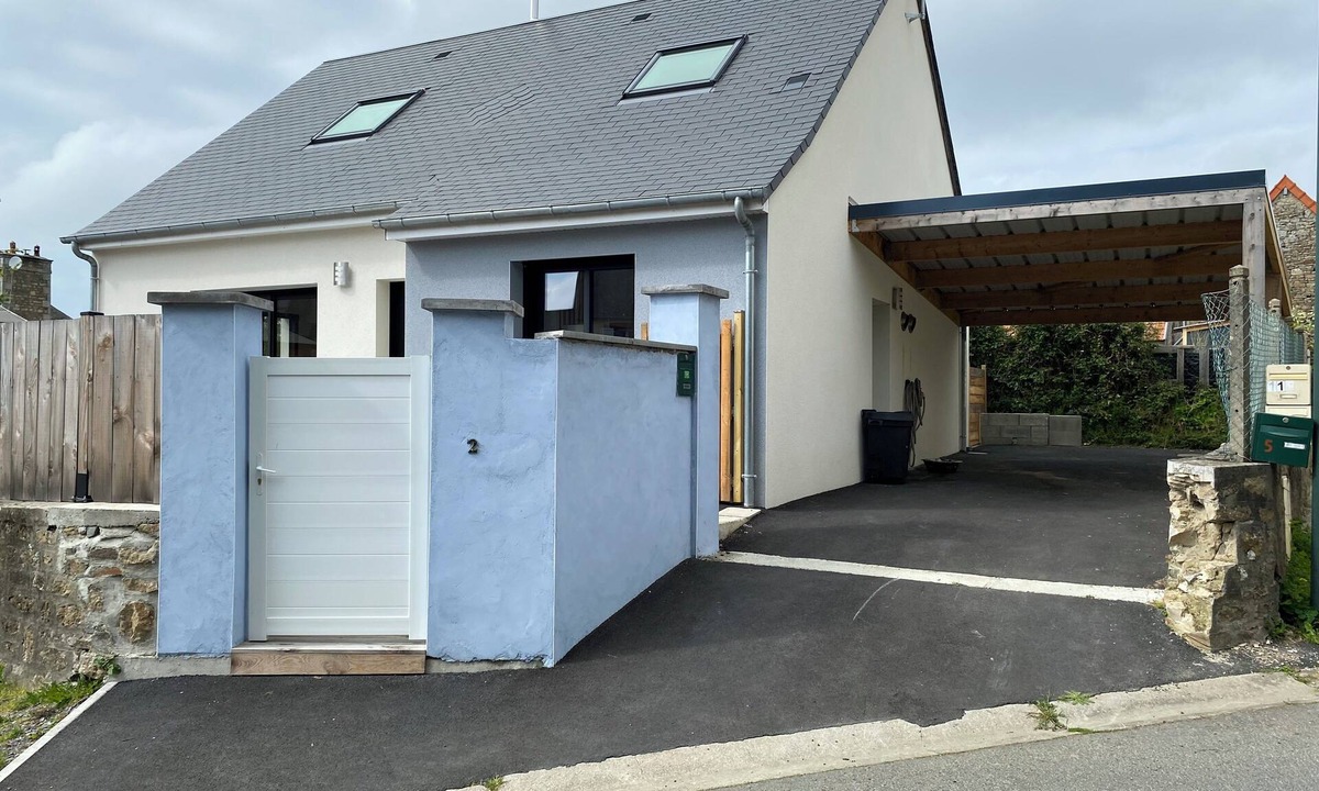 Dragey-Ronthon House | Quiet & comfortable vacation home - 1500m from the beach 3 bedrooms 2 bathrooms - sleeps 7