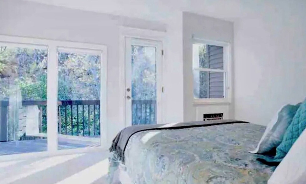 Lower Arapahoe Condo | Quiet condo in charming Boulder, walk to Pearl Street and CU!
