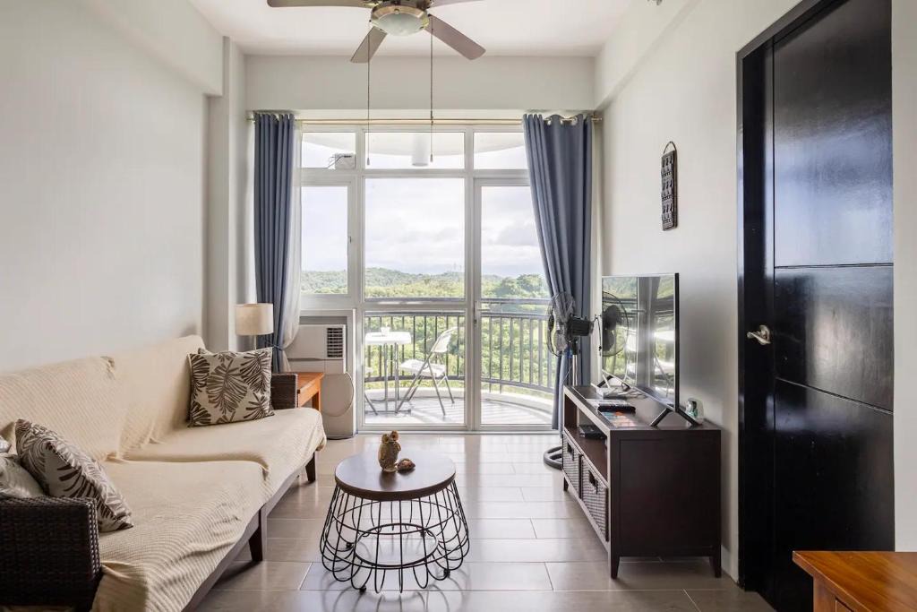 Yapak Apartment | QUIET HOME with private beach