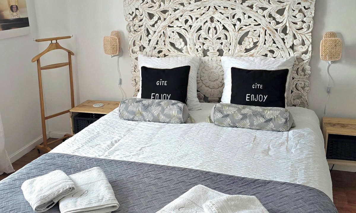 Dormans House | Quiet house in the middle of the Champagne vineyards with free parking in front