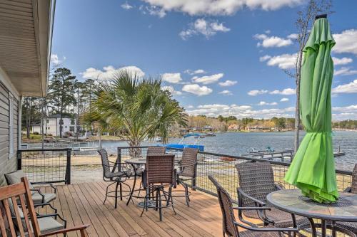 Chapin House | Quiet Lakefront Retreat w/Boat Ramp & 2 Docks