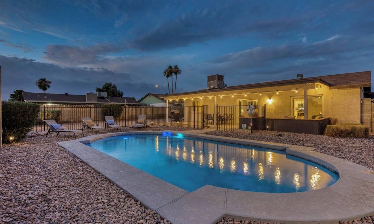 Mesa House | QUIET & PEACEFUL home! With heated swimming pool