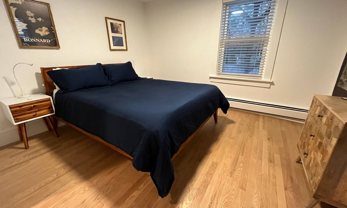 Riverside Apartment | Quiet, private 1 bedroom garden apt near Harvard/MIT, sleeps 4 adults + 1 infant