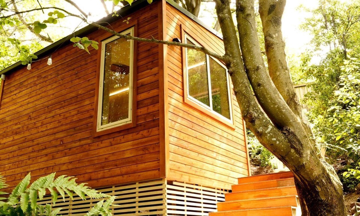 Sunshine Bay House | Quiet Private Cabin with Forest Spa Escape Near Bushland | Queenstown, New Zealand