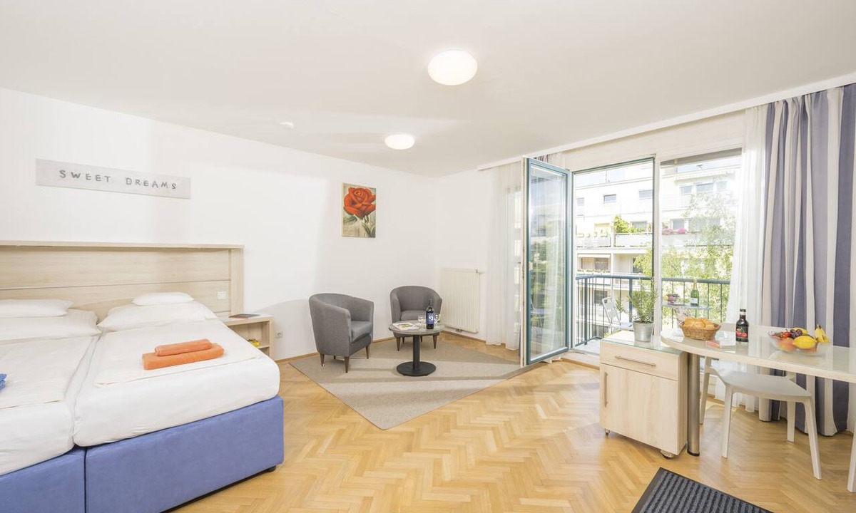 Hernals Apartment | Quiet studio apartment with balcony