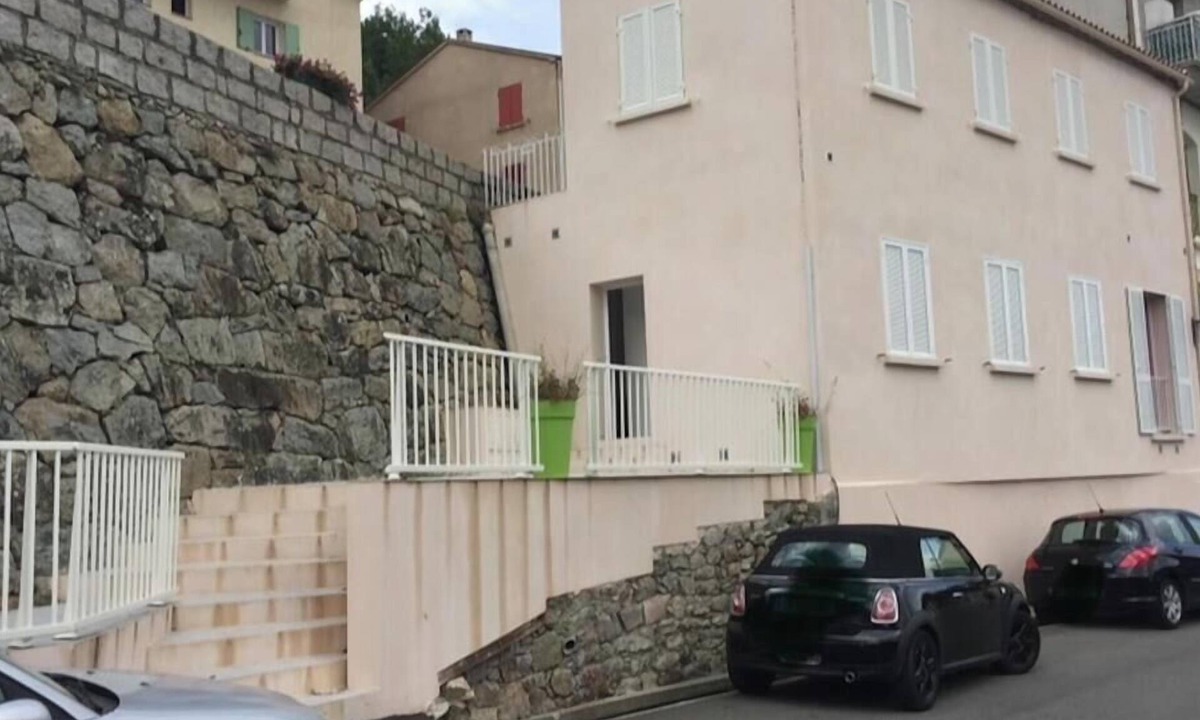 Guiselle Apartment | Quiet studio in the heart of Corsica.