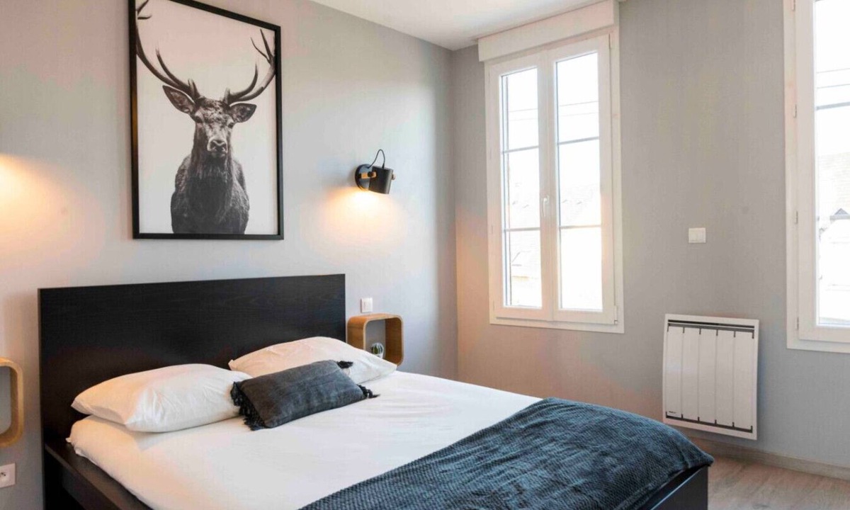 Le Beau Site Apartment | Quiet triplex for 5 people