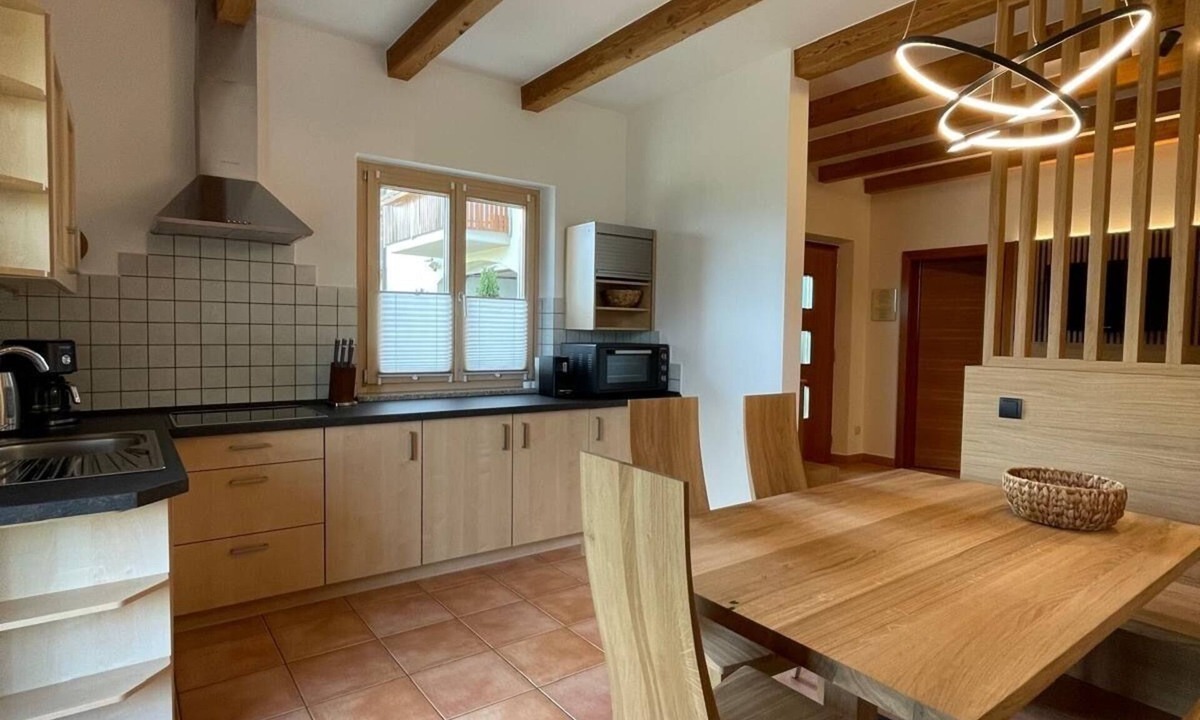 Kurtatsch an der Weinstraße Apartment | Quiet with a wonderful view, hiking from the farm, sauna, large pool, guest card