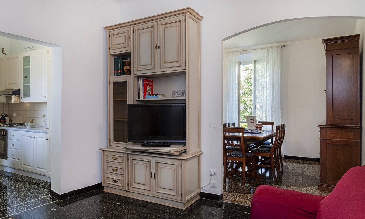 Quinto al Mare Apartment | Quinto Seaview Apartment by Wonderful Italy