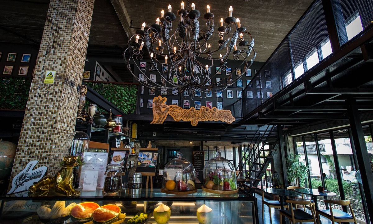Old Phuket Town Hotel | Quip Bed & Breakfast Phuket Hotel
