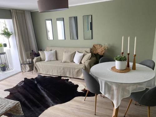 Botosani Apartment | Quite and relaxing 2 double bedrooms and 1 childroom