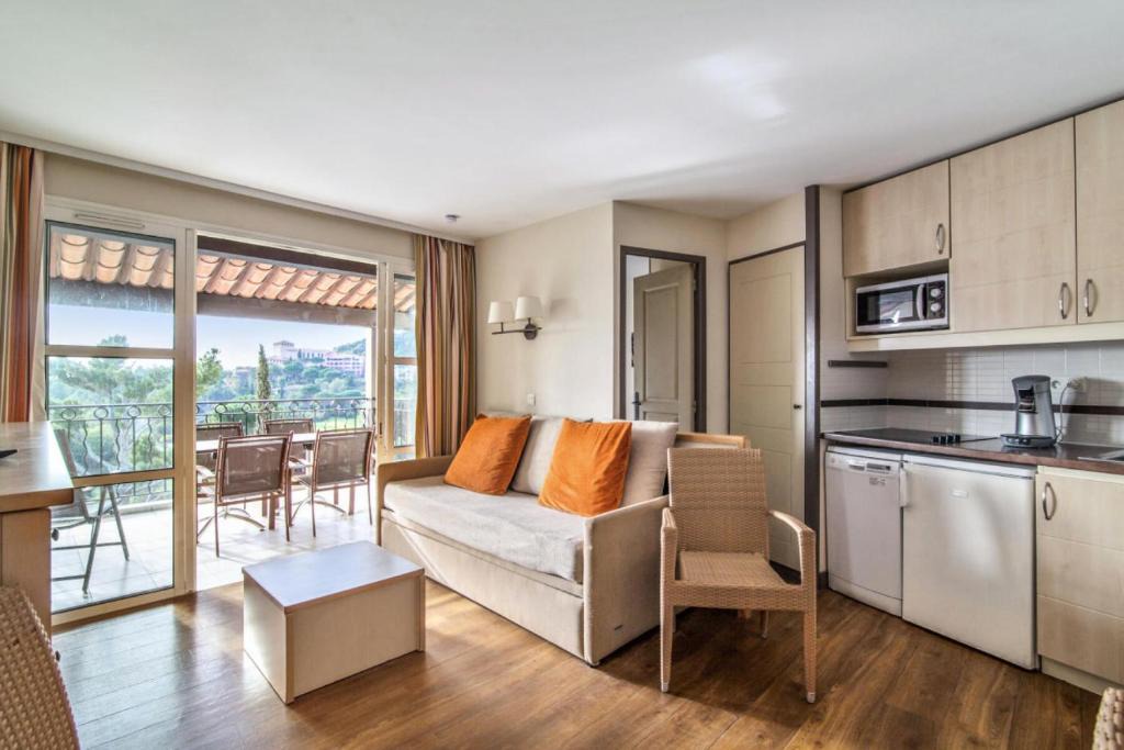 Agay Apartment | Résidence le Village de Cap Esterel - maeva Home - Appartement 2 Pièces 5 Personnes - Prestige MAE-3815