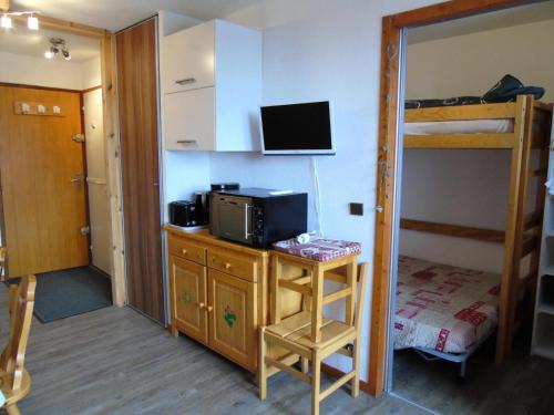 Valfrejus Apartment | Résidence Melezets - Studio pour 4 Personnes MAE-5234