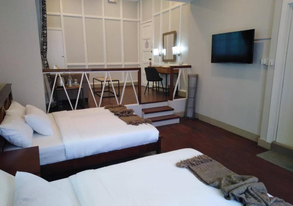 Baguio Hotel | R Bed and Breakfast