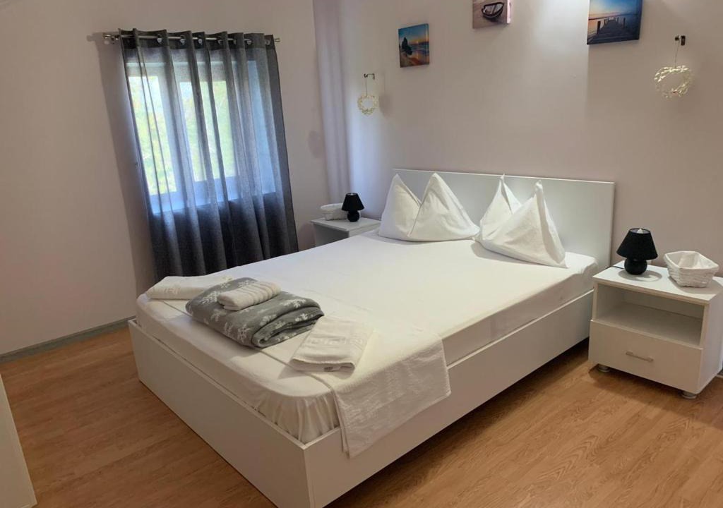 Eforie Sud Apartment | R i A N A 2