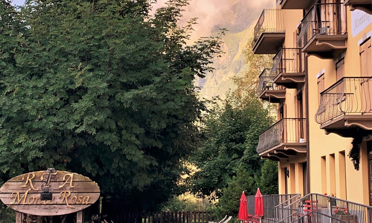 Antagnod Hotel | R.T.A. Hotel Monte Rosa