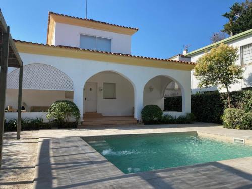 Comarruga Villa | R5 Casa COLONIAL
