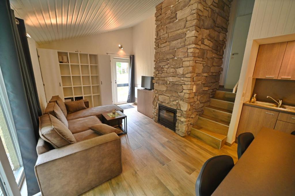 Virton House | Rabais 75
