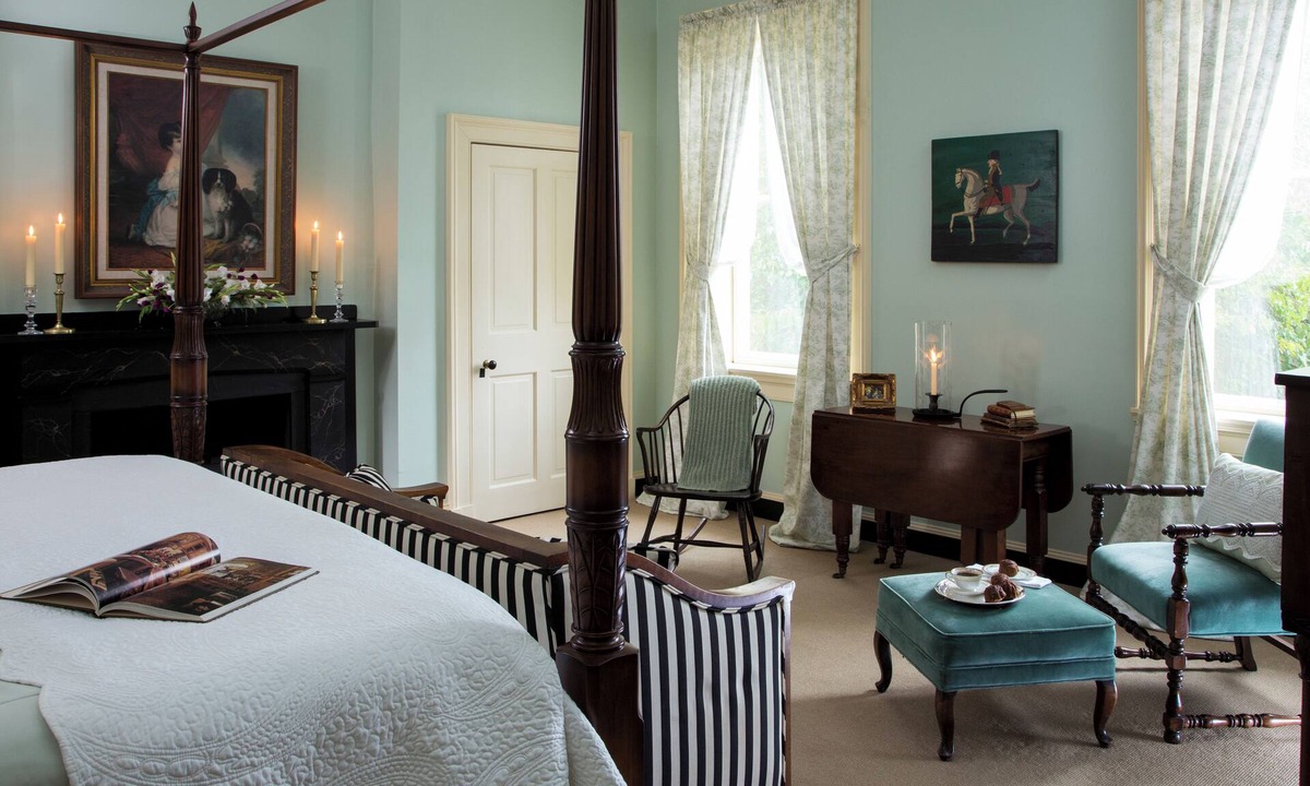 Downtown Baltimore Bed & Breakfast | Rachael's Inner Harbor Boutique Inn - The Audrey Genevieve Suite