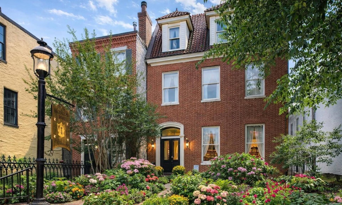 Downtown Baltimore Bed & Breakfast | Rachael's Inner Harbor Boutique Inn