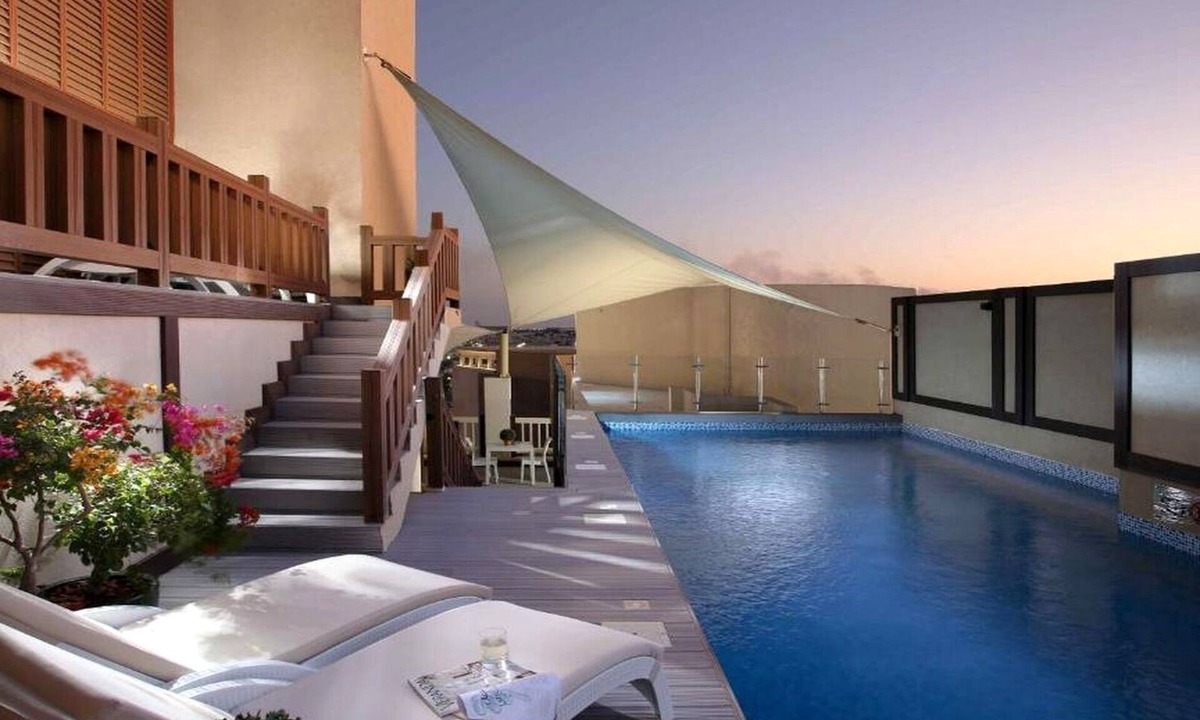 Sari Street Hotel | RaCo Hotel