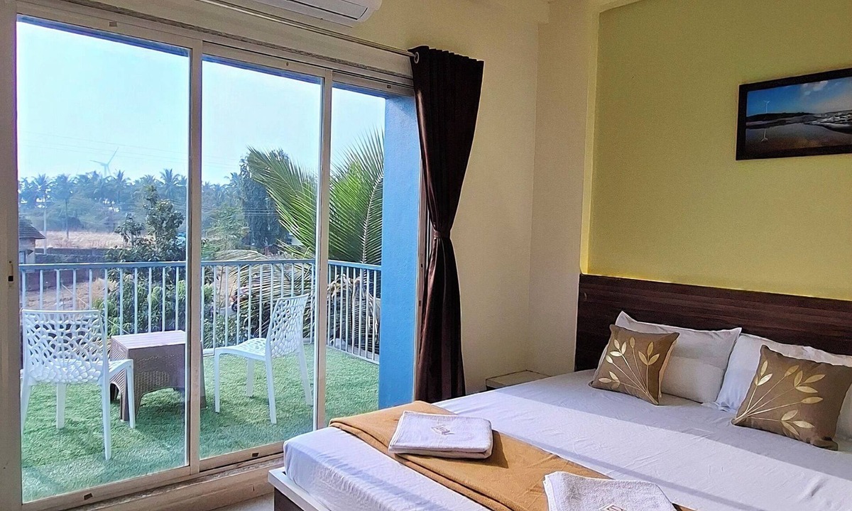 Devgad Hotel | Radhakrushna Retreat