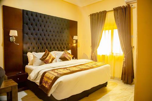 Abuja Hotel | Radiance Spring Hotels